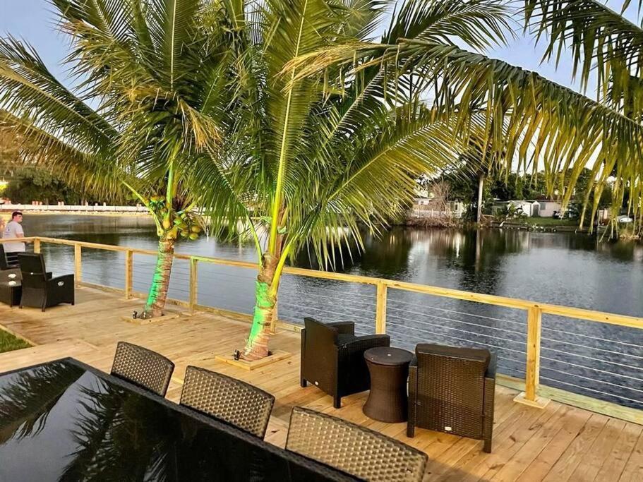 5-Star Lakefront Oasis In Hollywood-Hard Rock Casino Fort Lauderdale Eksteriør billede