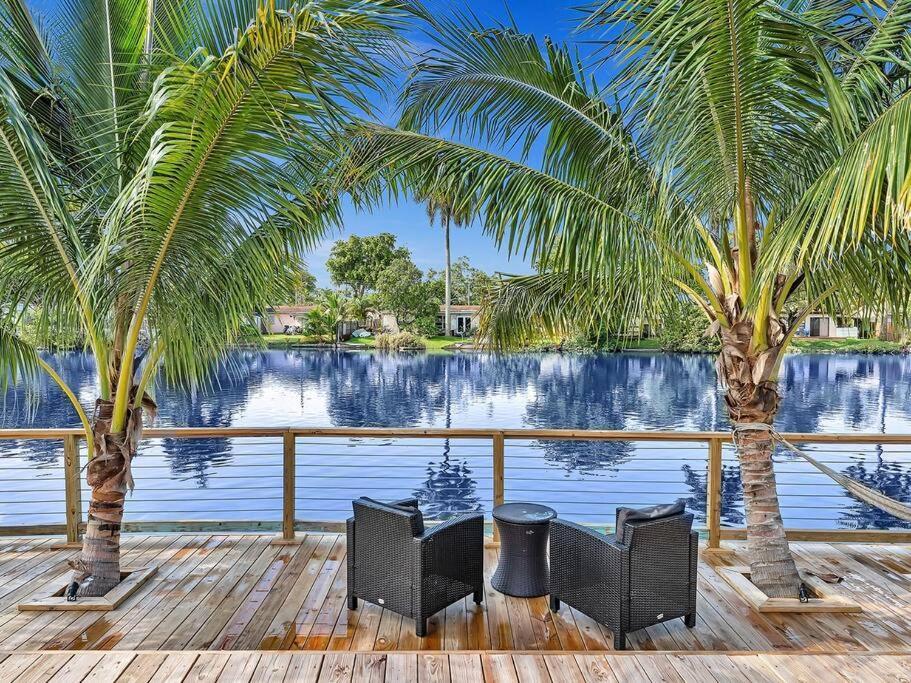 5-Star Lakefront Oasis In Hollywood-Hard Rock Casino Fort Lauderdale Eksteriør billede